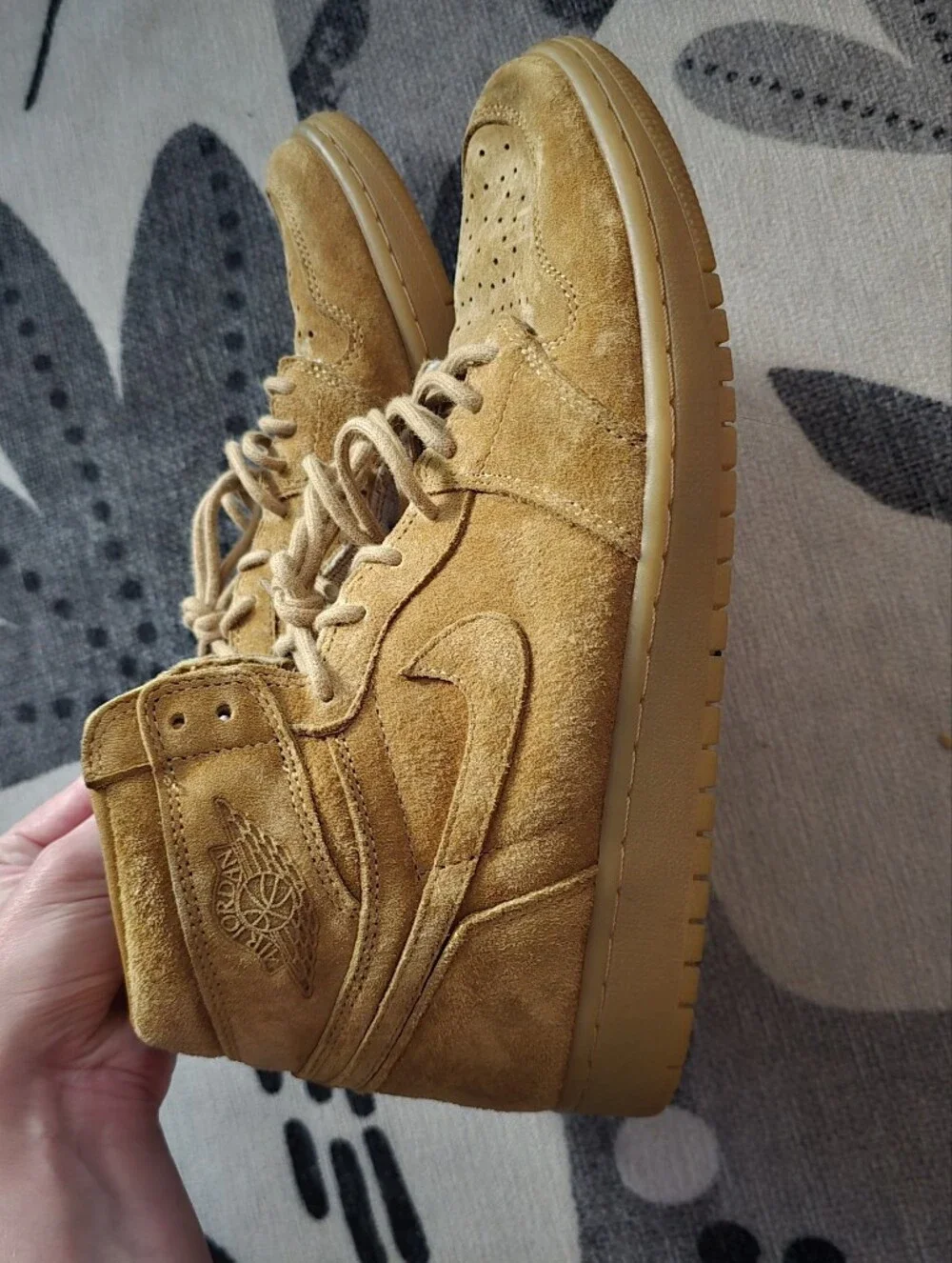 Air Jordan 1 Retro High OG 'Wheat'